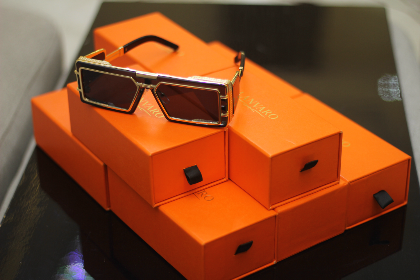 Apex Gold Edition – Premium Gold Frame Sunglasses