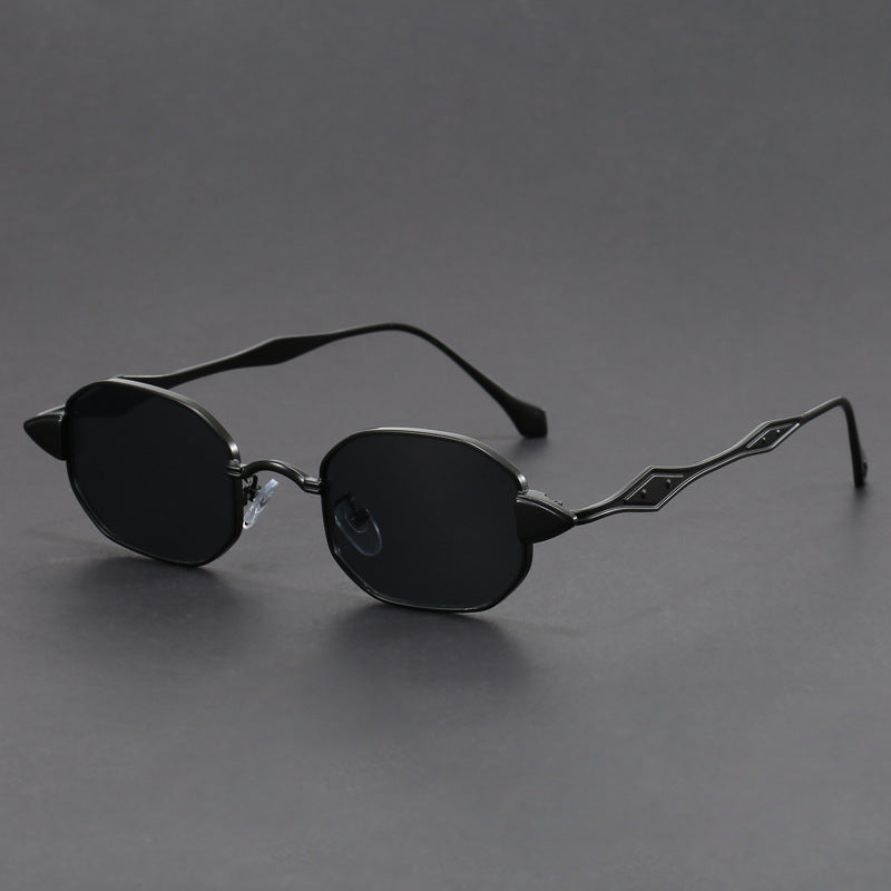 Luce Nera Retro Sunglasses For Men And Women